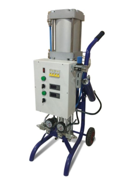 Установка высокого давления для напыления пенополиуретана и полимочевины PROTON A-2 Оборудование высокого давления для ппу